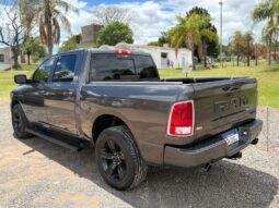 RAM 1500 5.7 V8 Laramie 4×4 AT