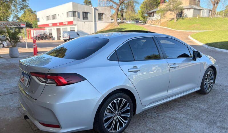 
								TOYOTA Corolla 2.0 SEG CVT completo									