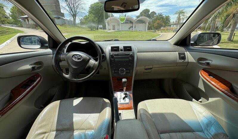 
								TOYOTA corolla SE-G 1.8 AT completo									