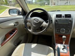 
										TOYOTA corolla SE-G 1.8 AT completo									