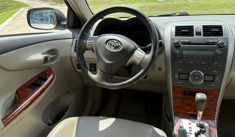 
								TOYOTA corolla SE-G 1.8 AT completo									