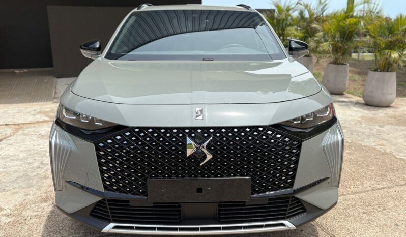 
								DS 7 Crossback completo									