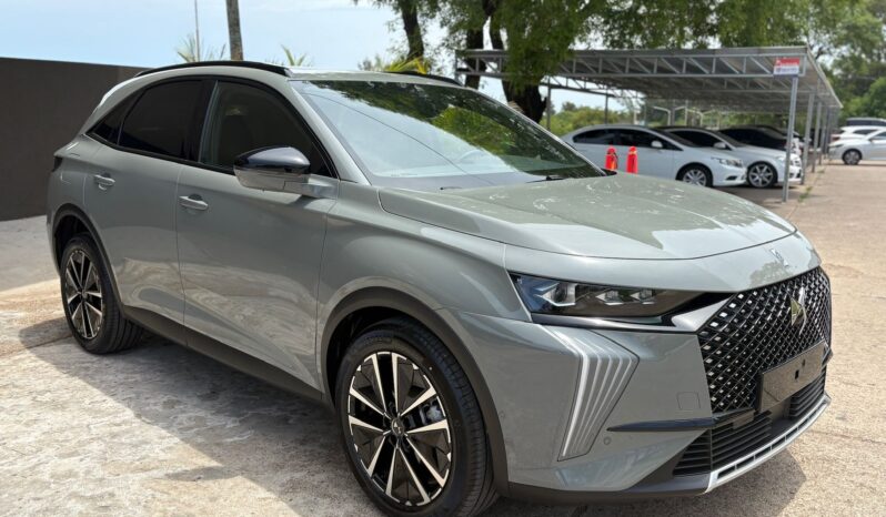 
								DS 7 Crossback completo									