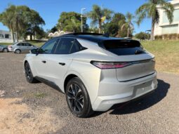 
										DS 4 Crossback Etoile / DS 4 Crossback Hibrido completo									