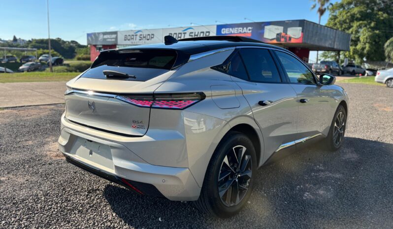 
								DS 4 Crossback Etoile / DS 4 Crossback Hibrido completo									