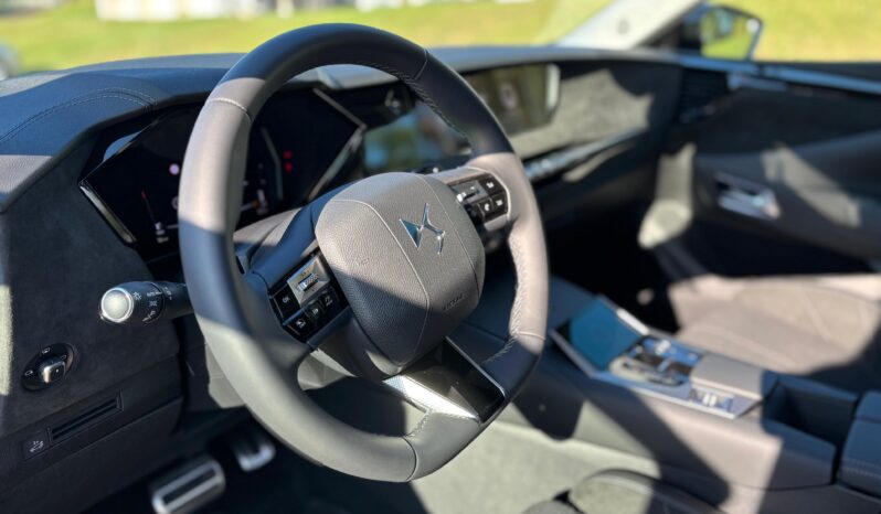
								DS 4 Crossback Etoile / DS 4 Crossback Hibrido completo									
