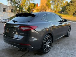
										MASERATI Levante completo									