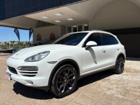 PORSCHE Cayenne 3.6 V6 300HP
