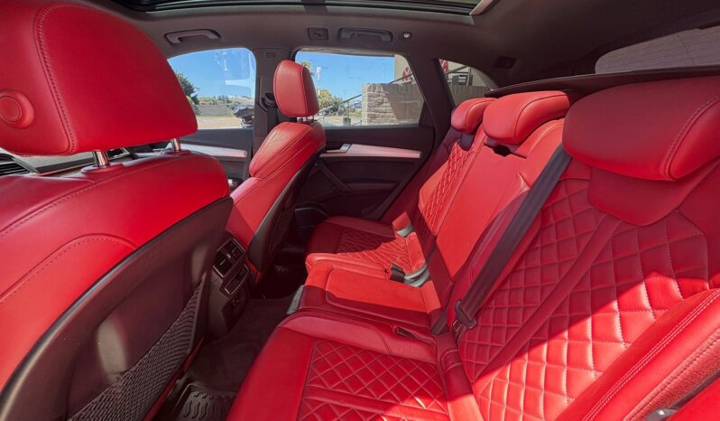 
								AUDI SQ5 3.0 V6 TFSI 354HP Tiptronic Quattro completo									