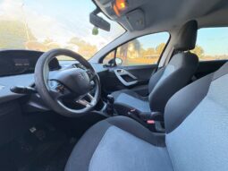 
										PEUGEOT 208 Active 1.5 completo									