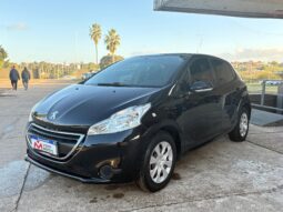 
										PEUGEOT 208 Active 1.5 completo									
