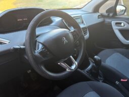 
										PEUGEOT 208 Active 1.5 completo									