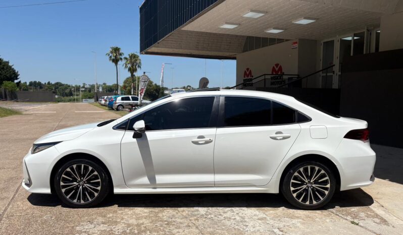 
								TOYOTA Corolla 2.0 SEG Safety CVT completo									