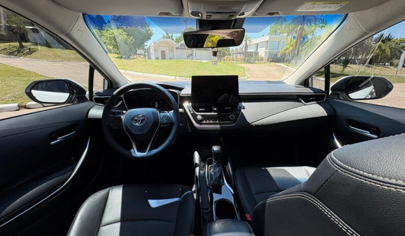 
								TOYOTA Corolla 2.0 SEG Safety CVT completo									