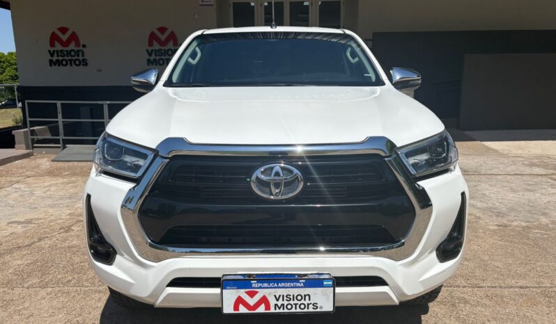 
								TOYOTA Hilux 4×2 SRV 2.8 TDI AT completo									