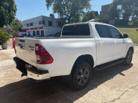 TOYOTA Hilux 4×2 SRV 2.8 TDI AT