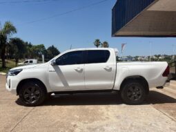 
										TOYOTA Hilux 4×2 SRV 2.8 TDI AT completo									