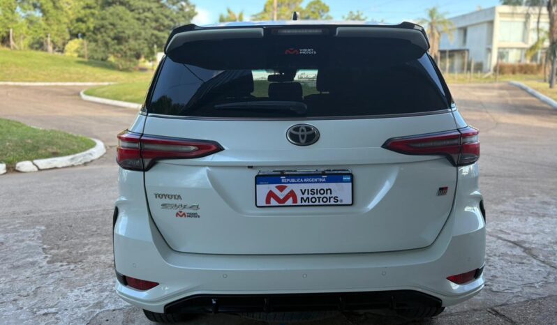 
								TOYOTA SW4 4X4 GR-S 2.8 TDI AT completo									