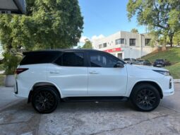 
										TOYOTA SW4 4X4 GR-S 2.8 TDI AT completo									