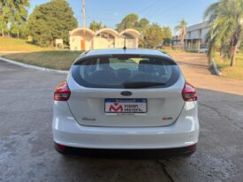 FORD Focus 5P 2.0 SE MT