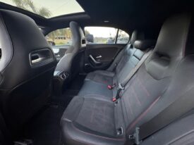 MERCEDES BENZ A250 AMG-LINE