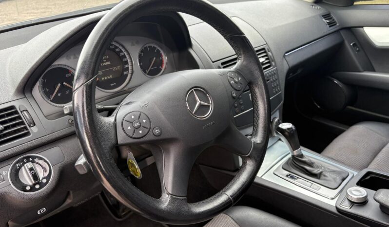 
								MERCEDES Benz C220 CDI Avantgarde completo									