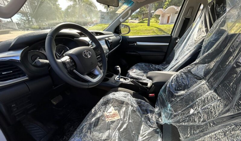 
								TOYOTA HILUX 2.8 SRV AT ¡¡0KM!! versiones 4X4 y 4X2. completo									