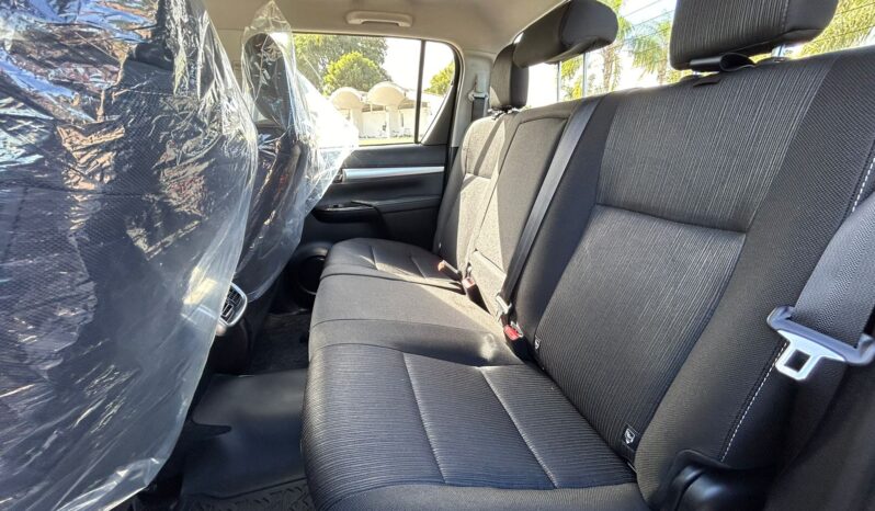 
								TOYOTA HILUX 2.8 SRV AT ¡¡0KM!! versiones 4X4 y 4X2. completo									