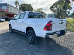 
										TOYOTA HILUX 2.8 SRV AT ¡¡0KM!! versiones 4X4 y 4X2. completo									