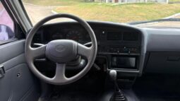 
										TOYOTA Hilux 4×2 Cabina Doble DLX completo									