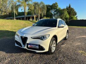 ALFA ROMEO Stelvio 200CV Distinctive