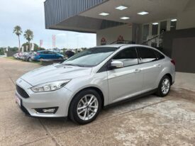 FORD Focus 2.0 SE MT 4p