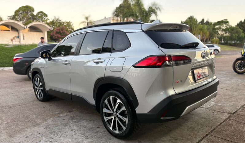 
								TOYOTA Corolla Cross SEG HV 1.8 ECVT completo									