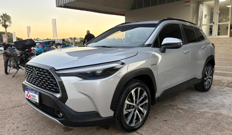 
								TOYOTA Corolla Cross SEG HV 1.8 ECVT completo									