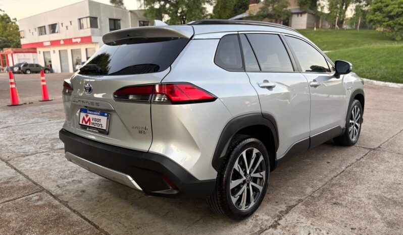 
								TOYOTA Corolla Cross SEG HV 1.8 ECVT completo									