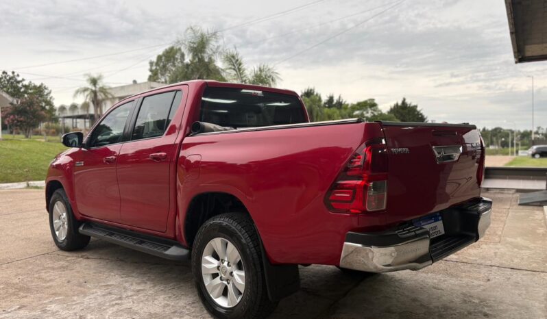 
								TOYOTA Hilux 4×2 SRV Pack 2.8 TDI MT completo									