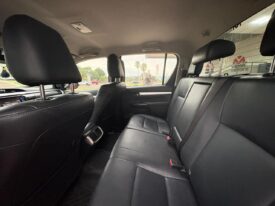 TOYOTA Hilux 4×2 SRV Pack 2.8 TDI MT
