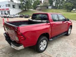 
										TOYOTA Hilux 4×2 SRV Pack 2.8 TDI MT completo									