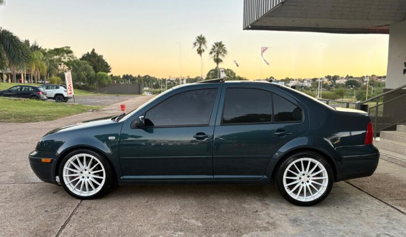 
								VOLKSWAGEN Bora 2.5 con MOTOR VENTO completo									