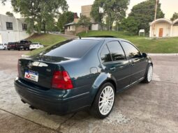 VOLKSWAGEN Bora 2.5 con MOTOR VENTO