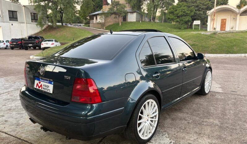 
								VOLKSWAGEN Bora 2.5 con MOTOR VENTO completo									