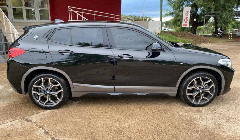 
								BMW X2 20i M Sport completo									