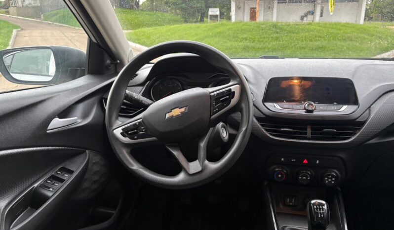 
								CHEVROLET Onix plus 1.2 LT completo									