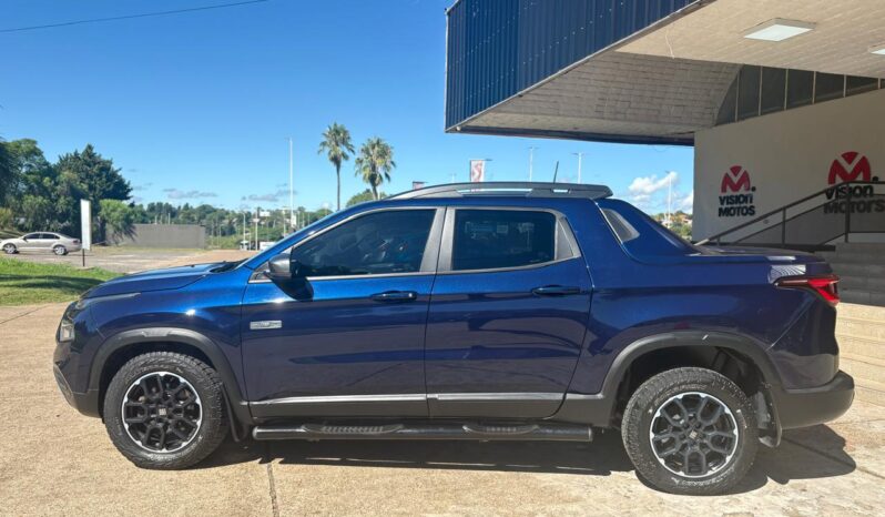 
								FIAT Toro Ultra 2.0 CD 4×4 AT completo									