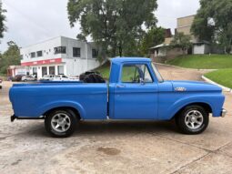 FORD F-100