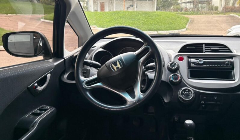 
								HONDA Fit LX-L completo									