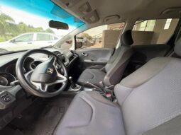 
										HONDA Fit LX-L completo									