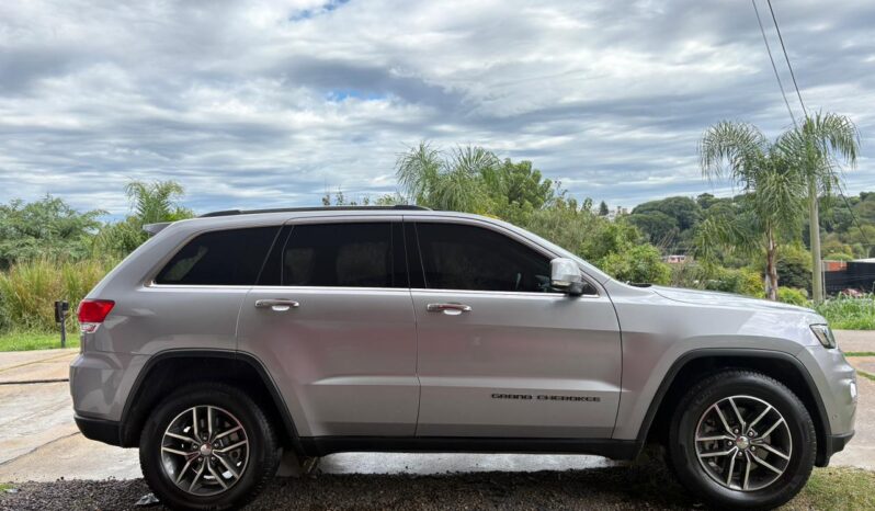 
								JEEP Grand Cherokee Limited completo									
