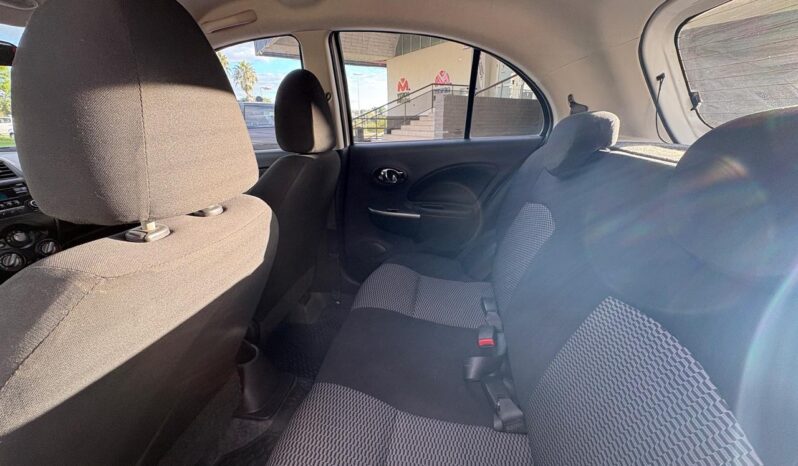 
								NISSAN March Sense Pure Drive completo									