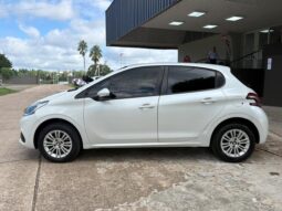 PEUGEOT 208 Allure 1.6